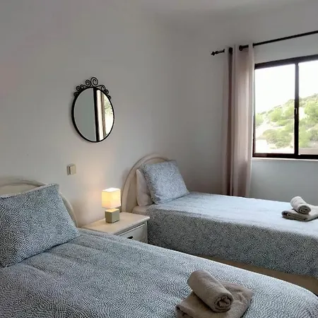 Vale Centeanes 2 Bedroom Διαμέρισμα