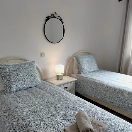 Vale Centeanes 2 Bedroom Καρβοέιρο